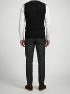 Men's Autumn Cable Knit Sleeveless Jumper Vest with V-Neck
