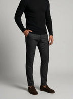 Oakworth_Turtleneck_02.jpg
