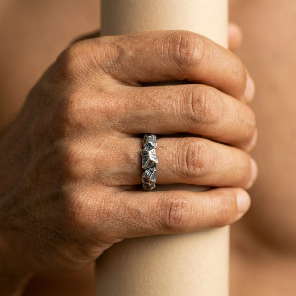 Men's Ribbed Band Ring