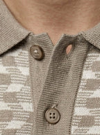 Prompt_3__Close-Up_202604151716.jpg
