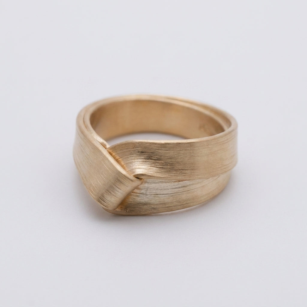 Women's Brushed Knot Ring