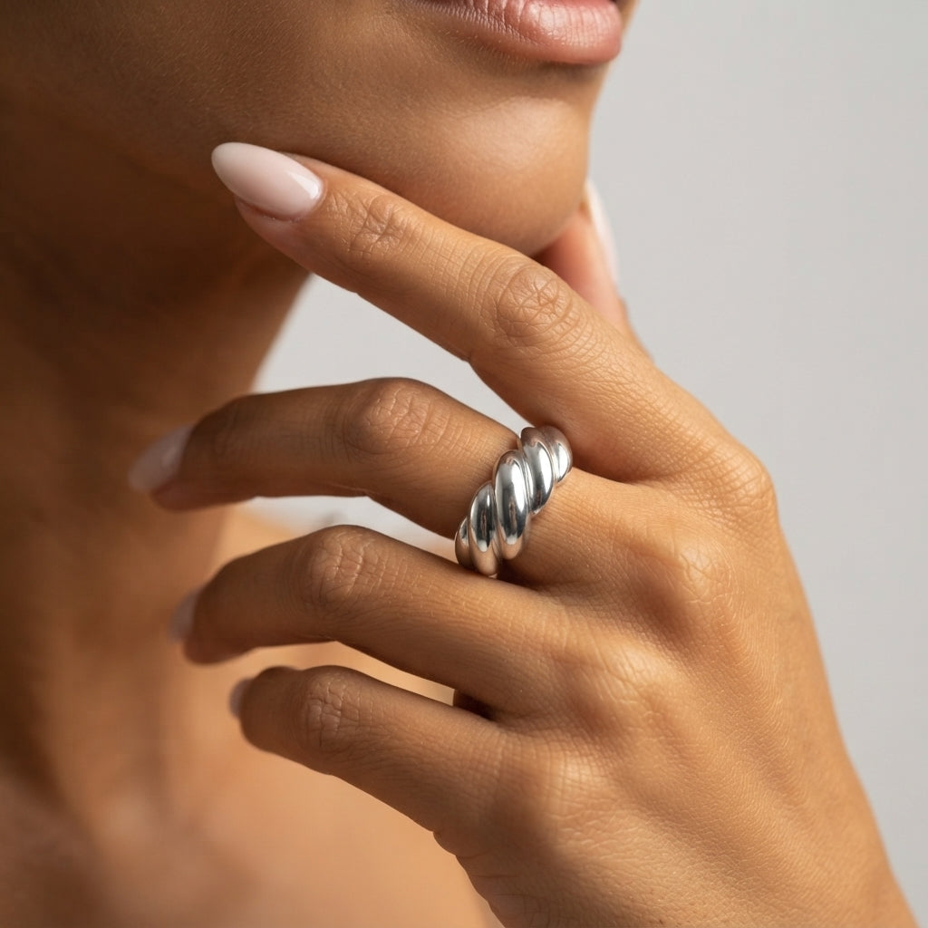 Women's Chunky Twist Ring