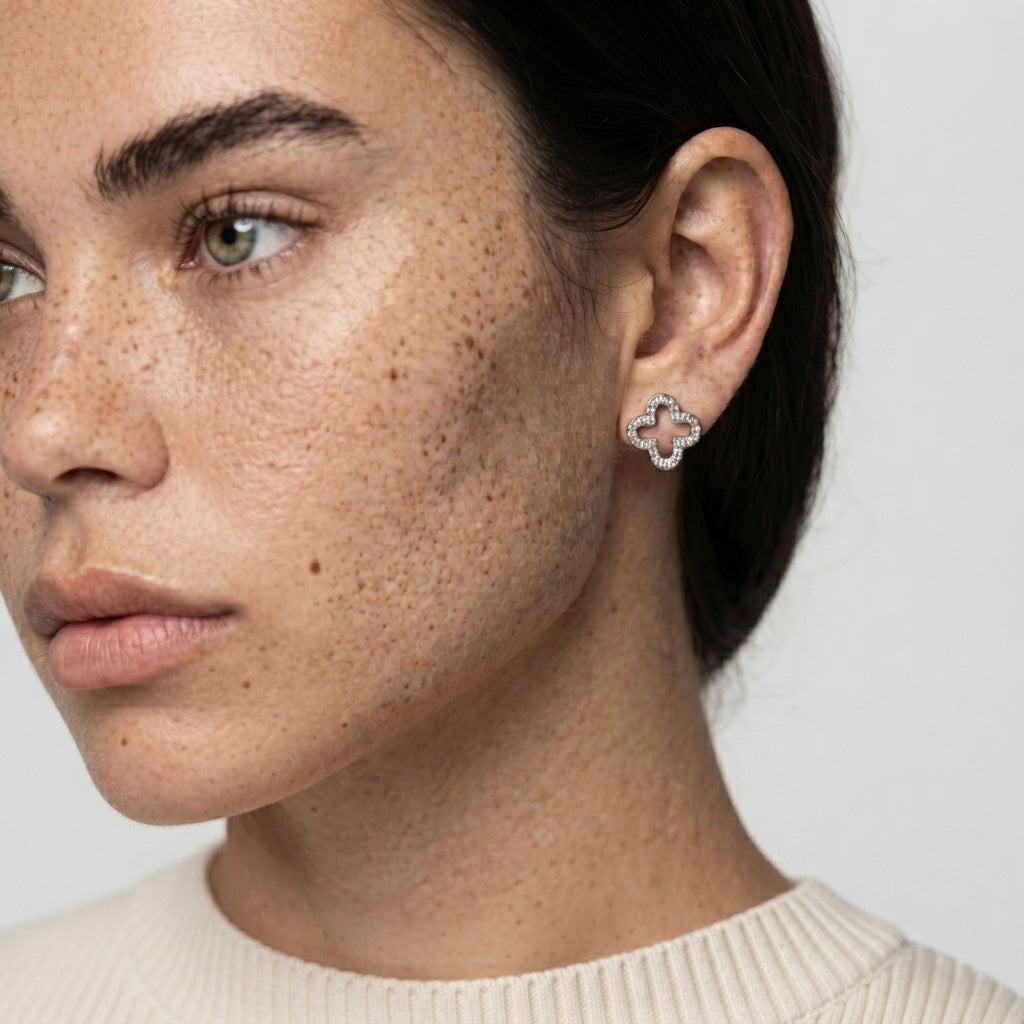 Women's Crystal Clover Stud Earrings
