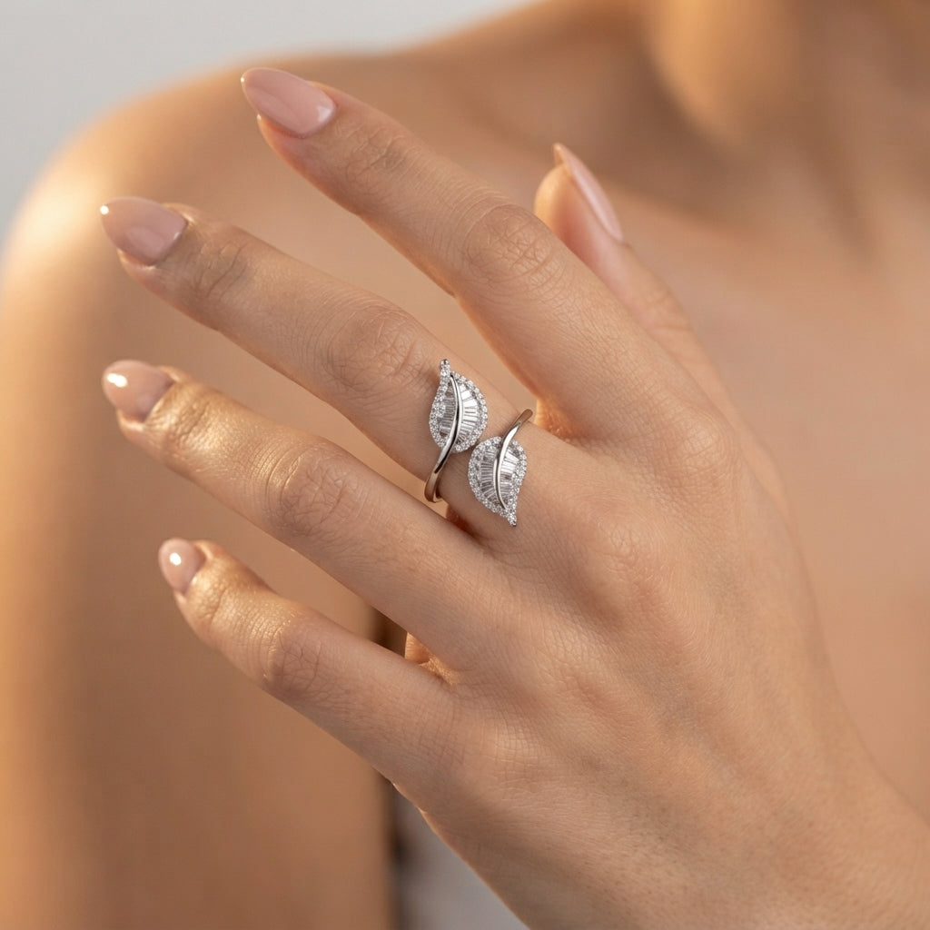 Women's Crystal Leaf Ring