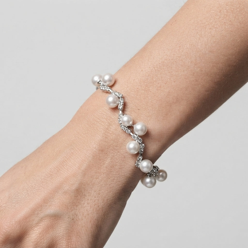 Women's Faux Pearl Crystal Station Bracelet