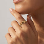 Women's Fine Leaf Ring