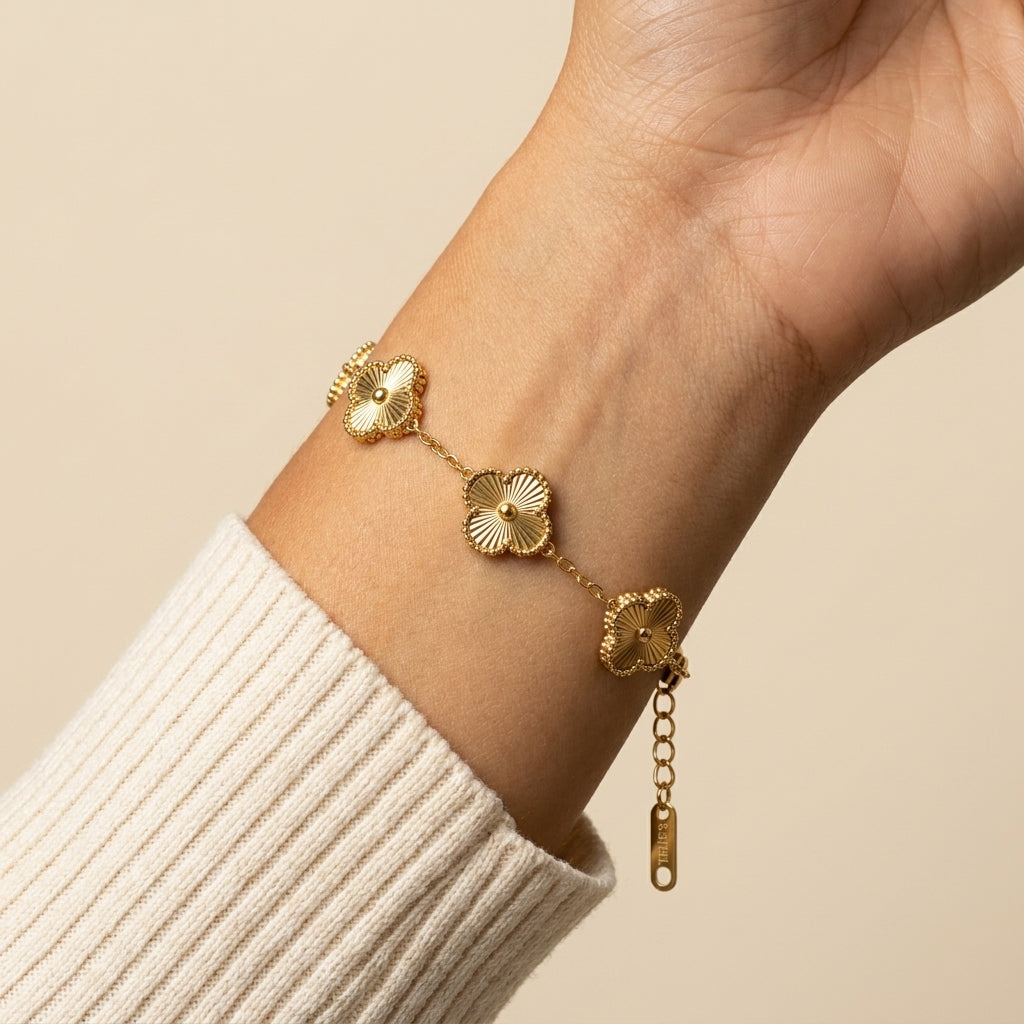 Women's Flower Station Bracelet