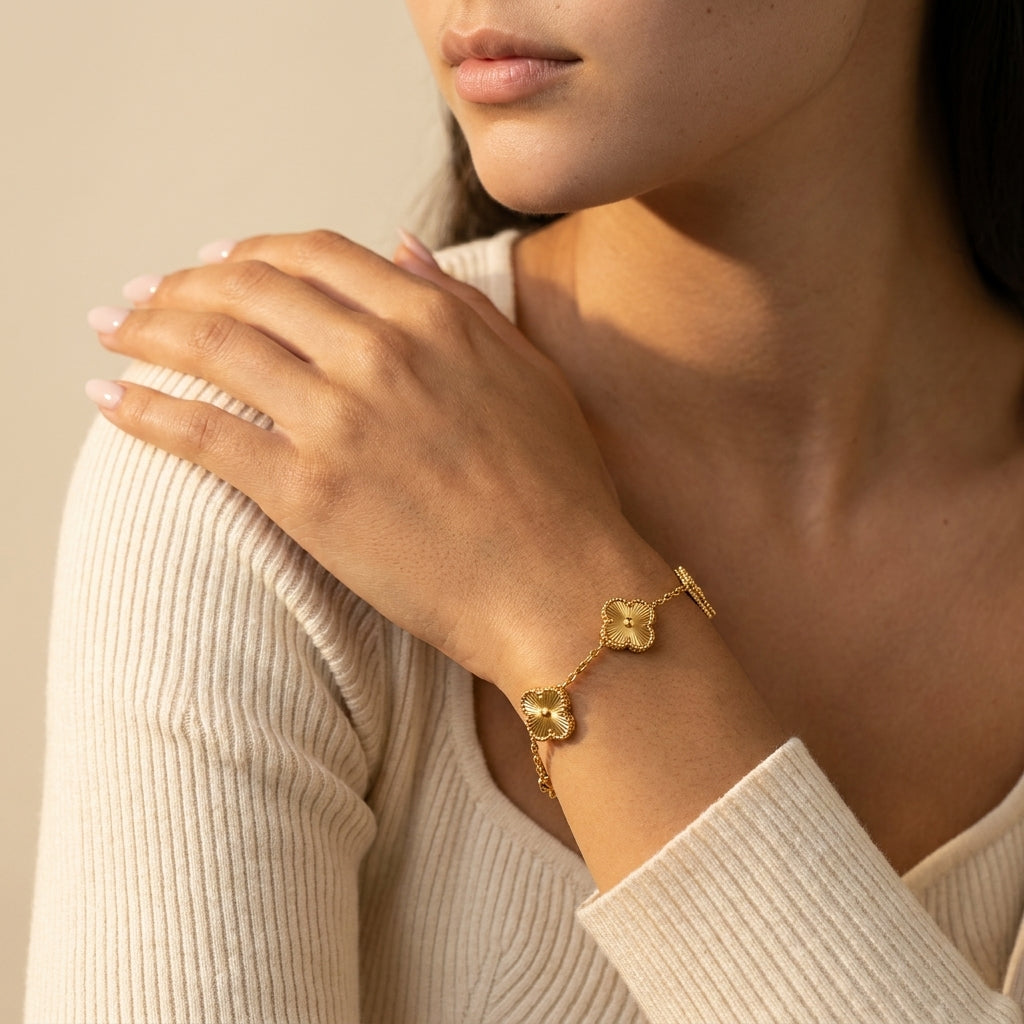Women's Flower Station Bracelet
