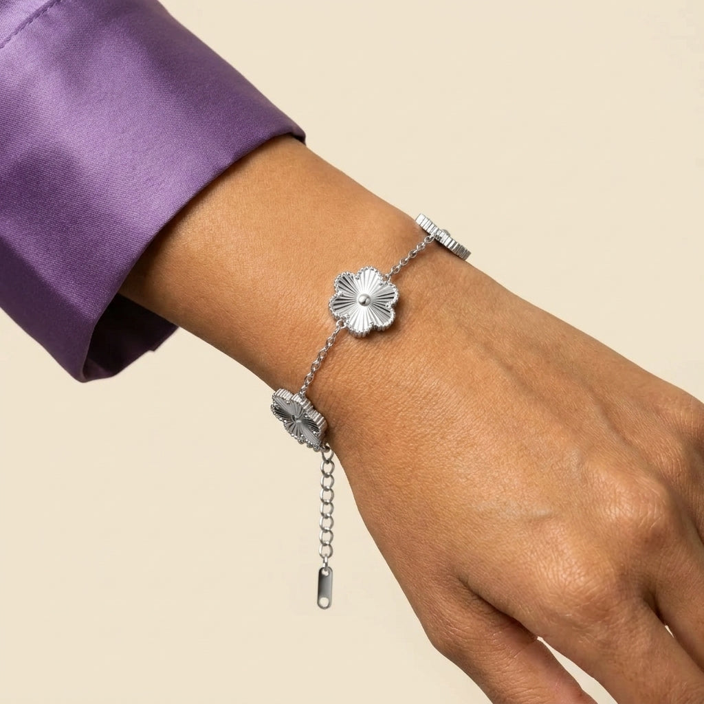 Women's Flower Station Bracelet