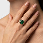 Women's Green Stone Three Stone Ring
