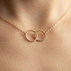 Women's Interlocking Circle Pendant Necklace