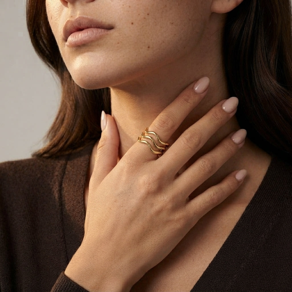 Women's Layered Wave Band Ring