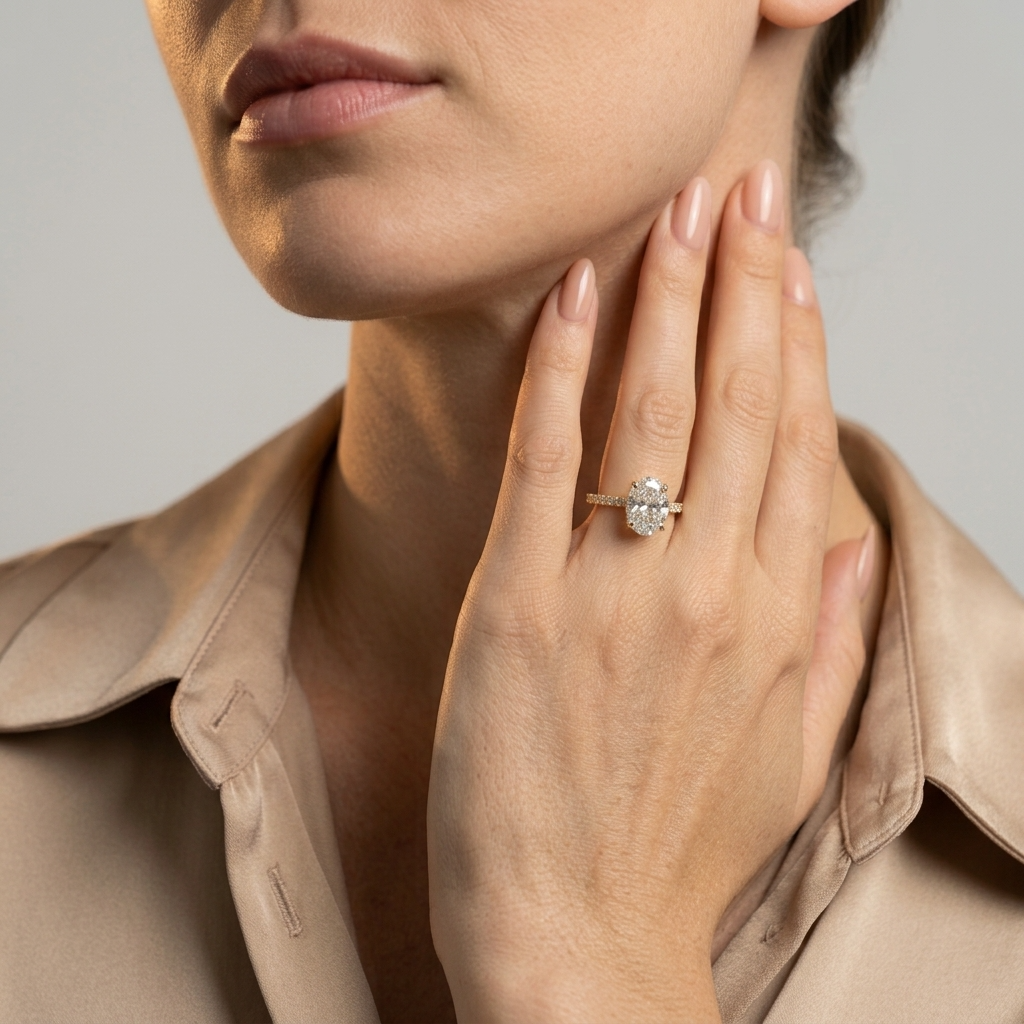 Women's Oval Pave Ring