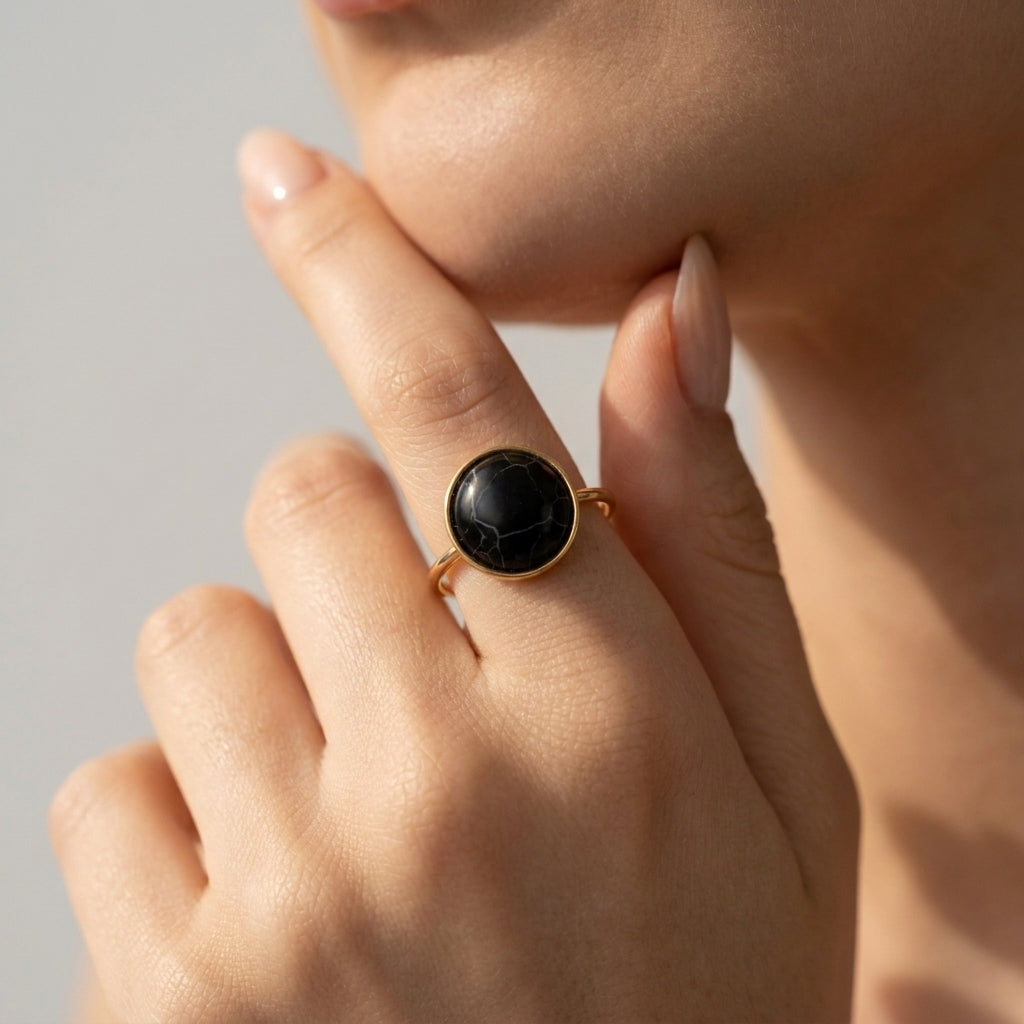 Women's Oval Stone Ring