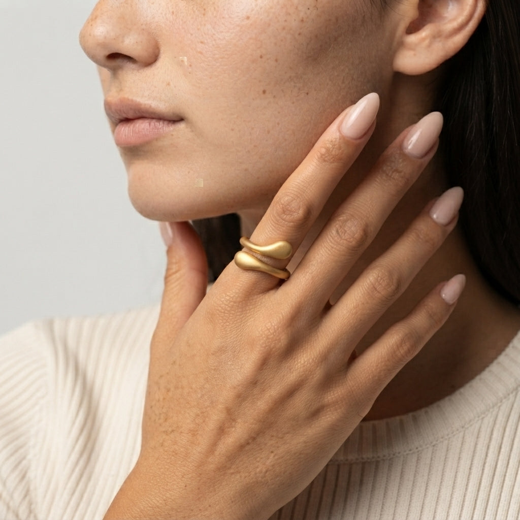 Women's Polished Teardrop Ring
