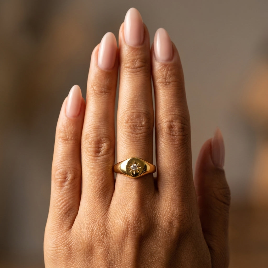 Women's Star Signet Ring