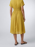 Women's Swiss Dot Short Sleeve Shirred Waist Midi Dress with V-Neck