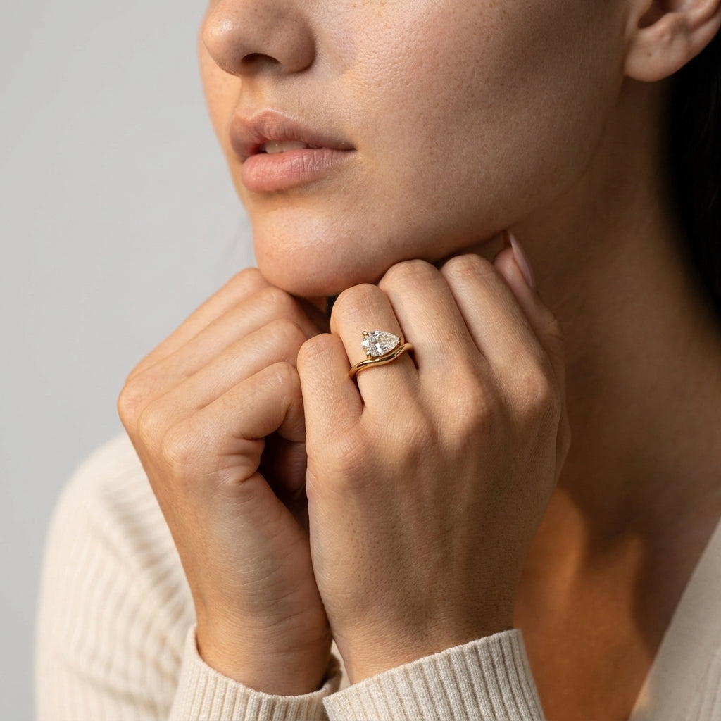 Women's Teardrop Crystal Solitaire Ring