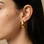Women's Teardrop Stud Earrings