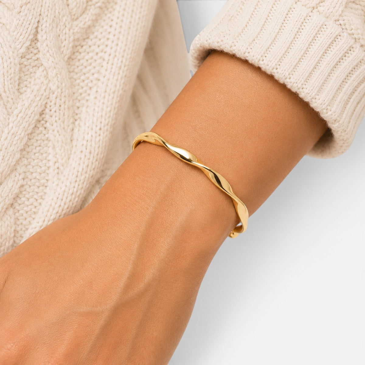 Women's Twisted Open Cuff Bangle