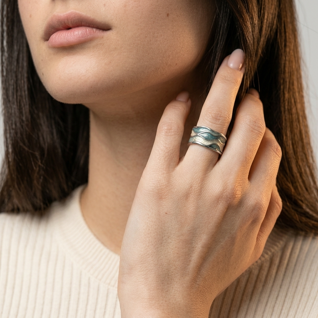 Women's Wide Wave Ring